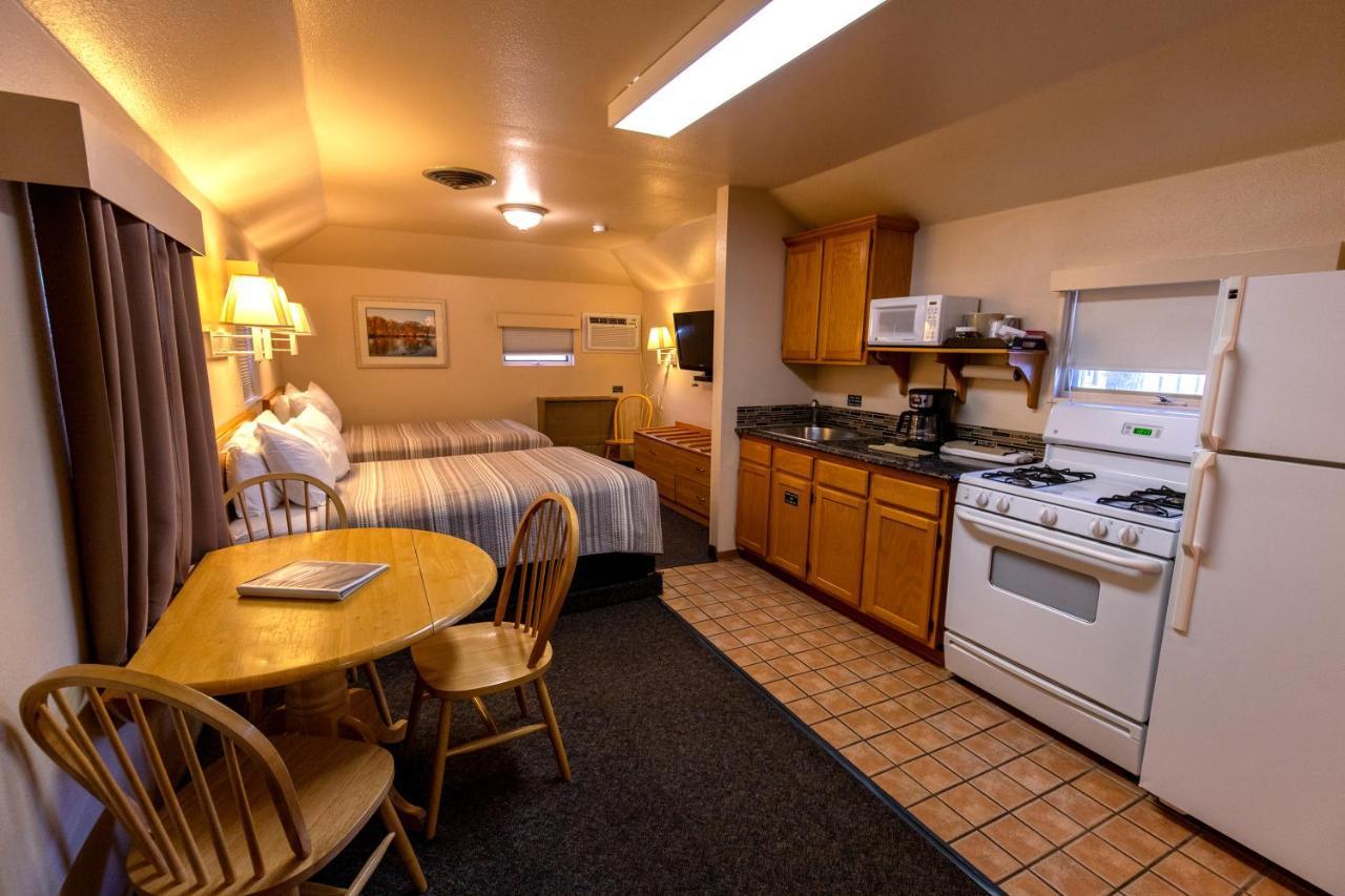 Woodland Motel Salida Exterior photo
